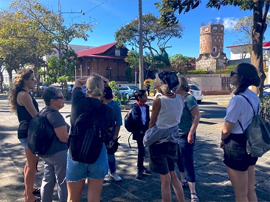 spanish immersion students costa rica